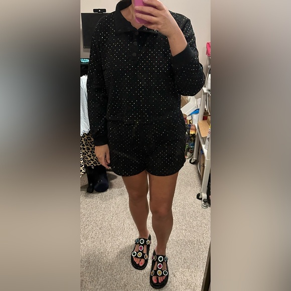 Main Strip Black, Multi-color Rhinestone Short Set - Picture 1 of 6